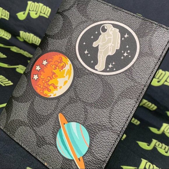 Rare Coach x NASA Passport Case, Signature Canvas - Picture 2 of 6